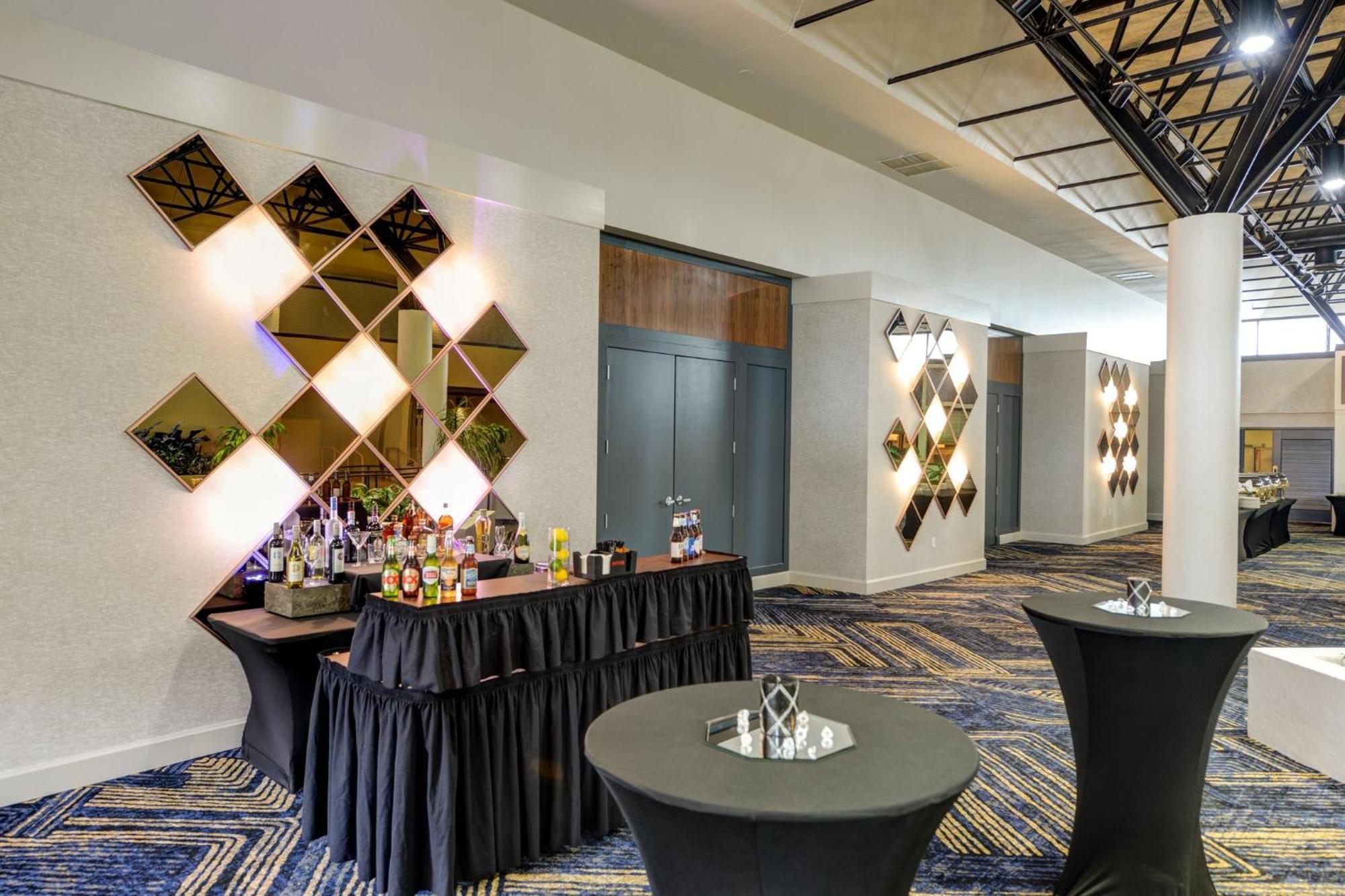 Crowne Plaza Jacksonville Airport By Ihg Eksteriør bilde
