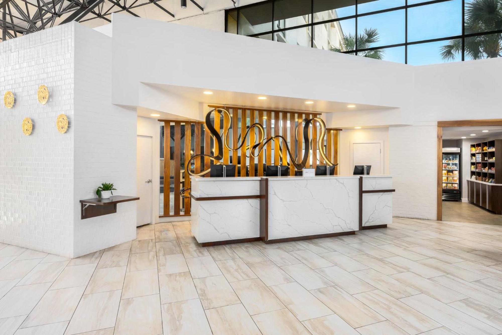 Crowne Plaza Jacksonville Airport By Ihg Eksteriør bilde